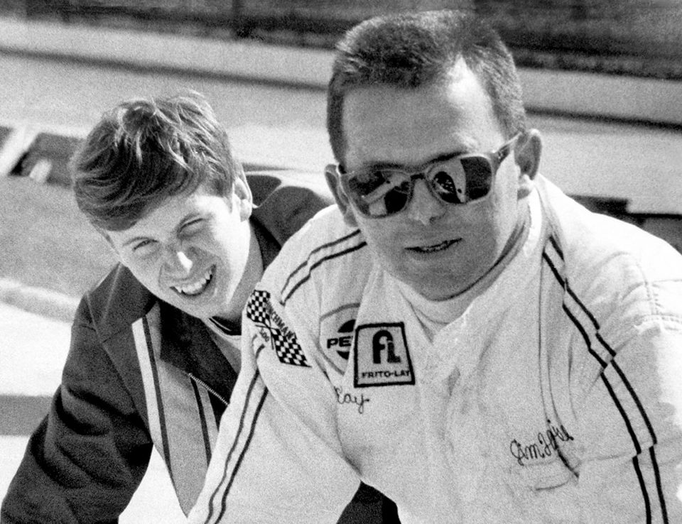 Robin Miller, Southport graduate and renowned IndyCar writer, dies at 71 after battle with cancer