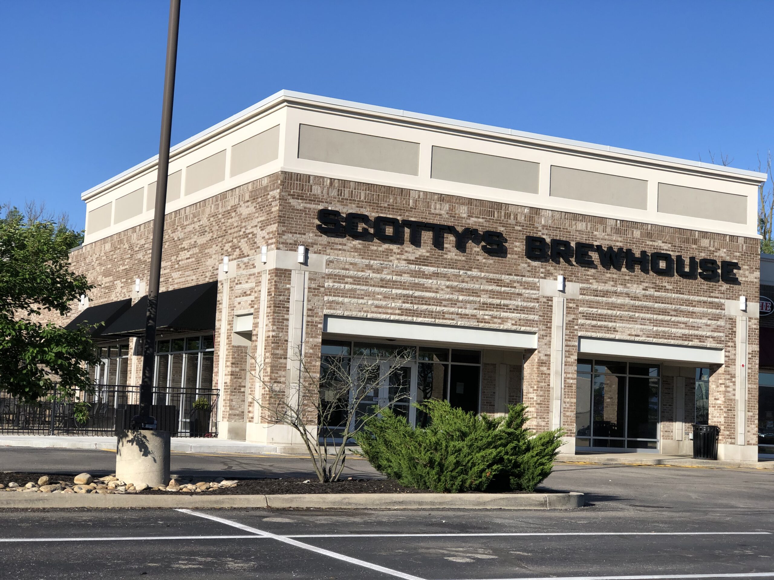Scotty’s Brewhouse in Brownsburg permanently closed