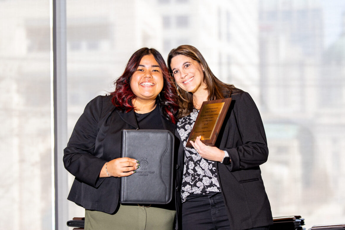 Amy Garrido Portillo receives ‘Realizing the Dream’ award