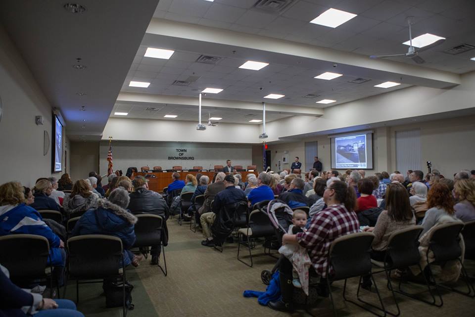 Meeting kicks off public discussion on proposed community center